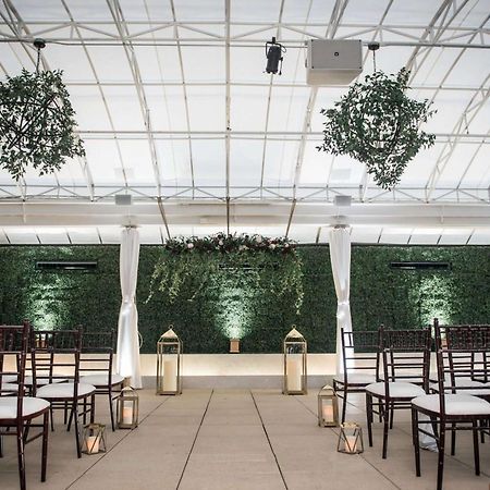 The Sam Houston Hotel, Curio Collection By Hilton Exterior photo