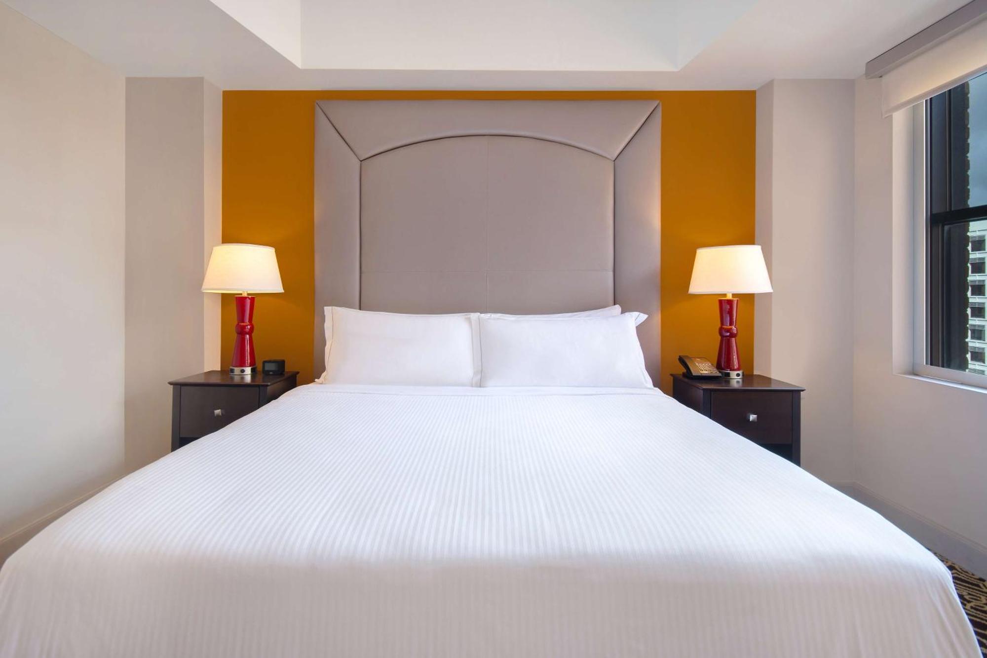 The Sam Houston Hotel, Curio Collection By Hilton Exterior photo
