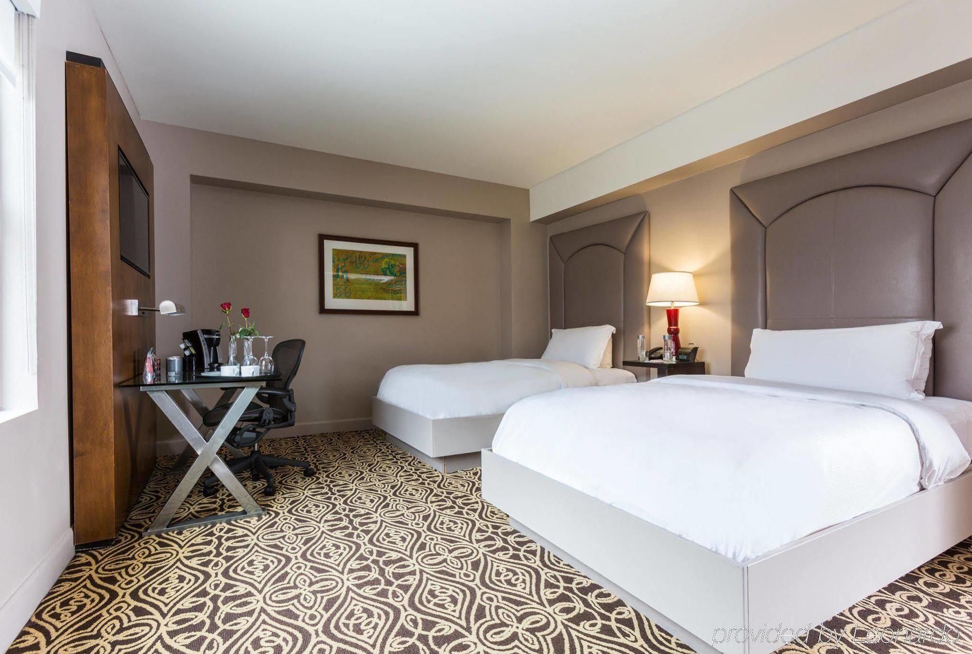 The Sam Houston Hotel, Curio Collection By Hilton Exterior photo